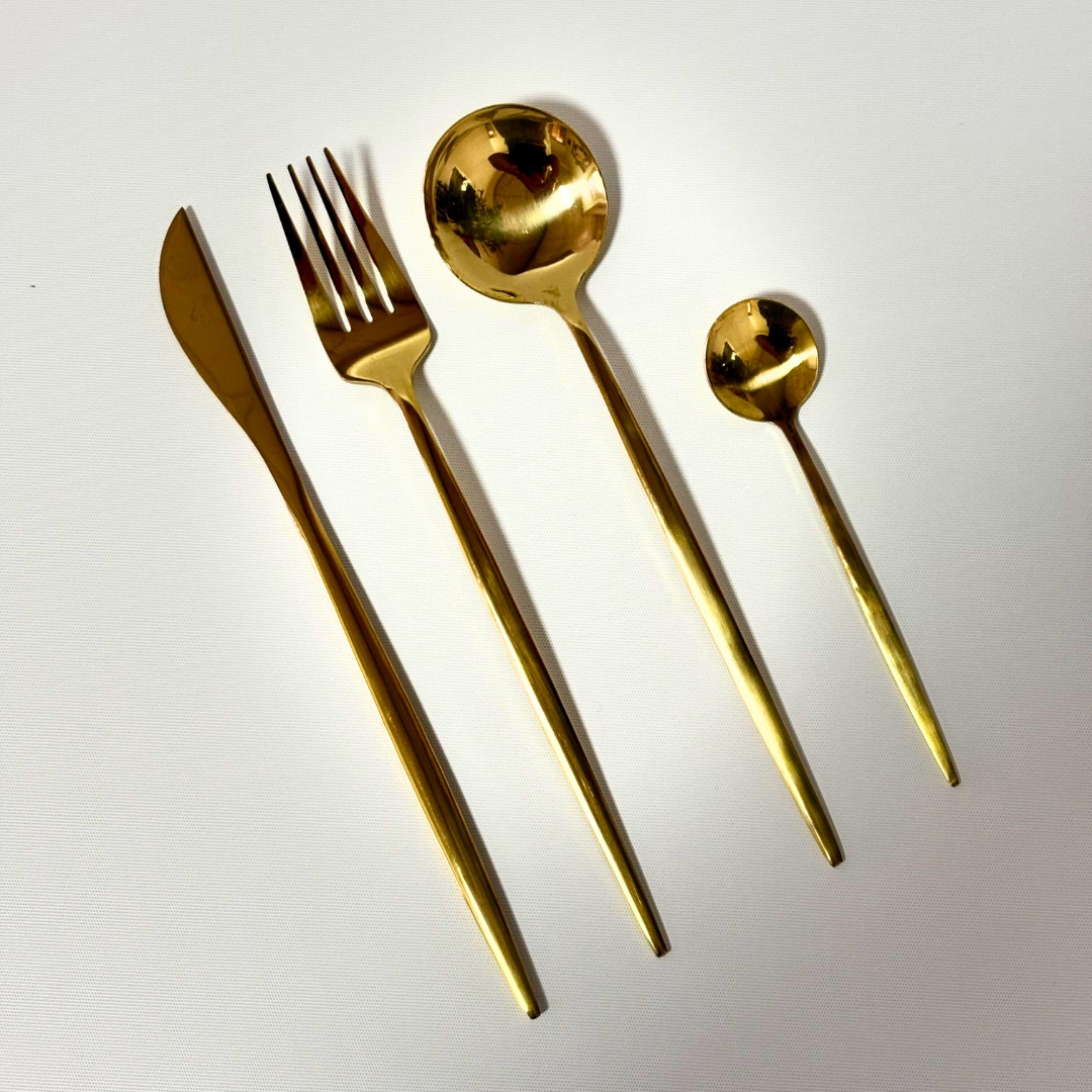 Set de cubiertos en acero inoxidable largos