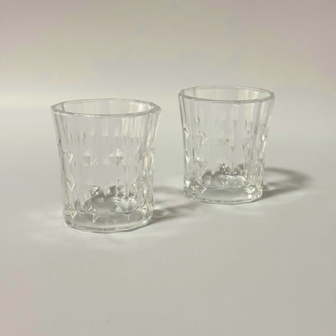 Set de shoteros en vidrio labrado