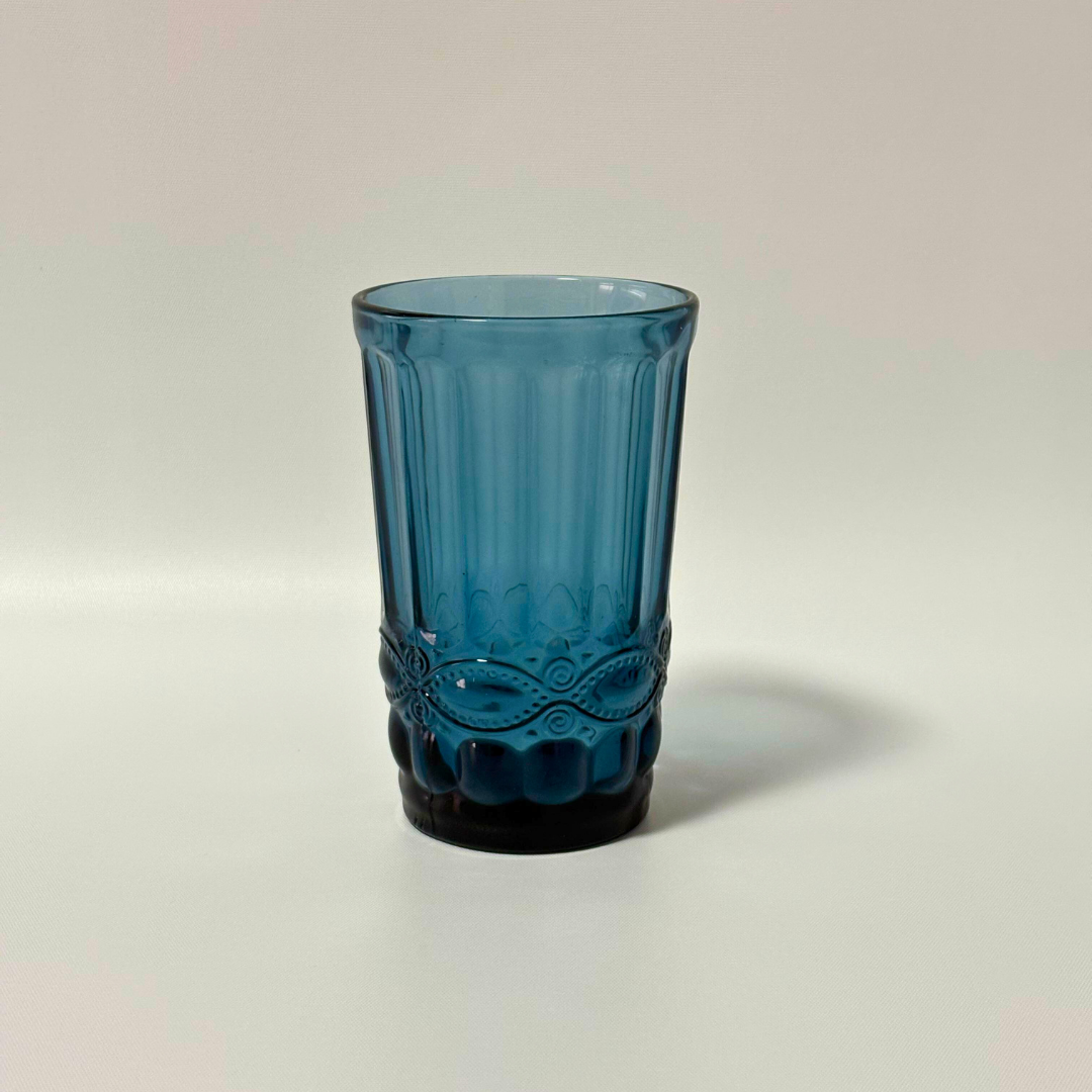 Vasos labrados tintados antifaz