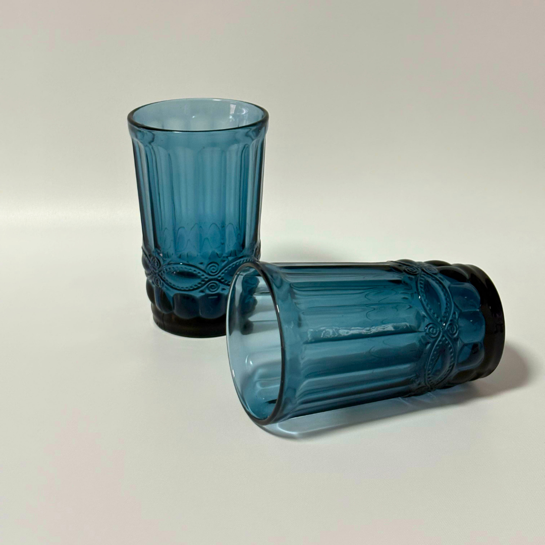 Vasos labrados tintados antifaz
