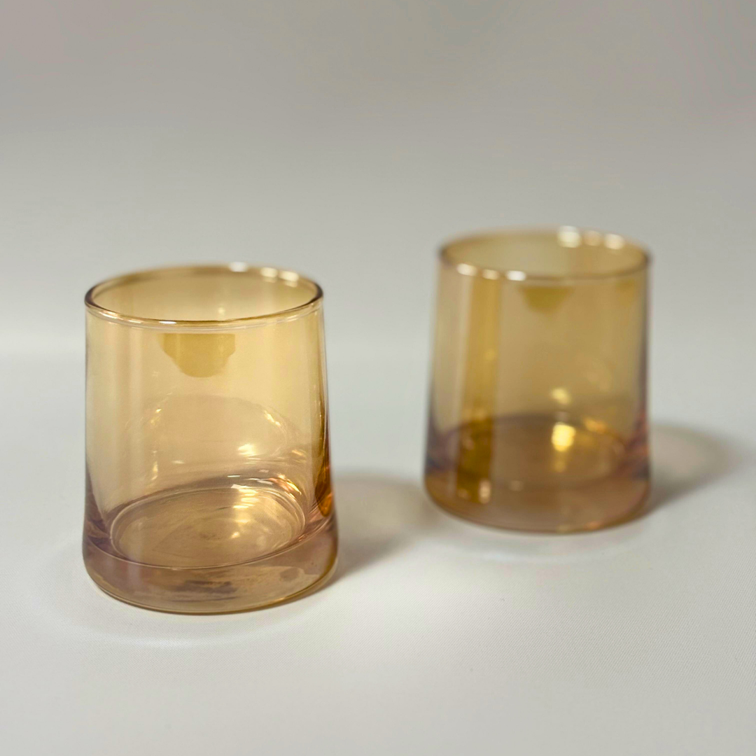 Set de vasos de vidrio ámbar